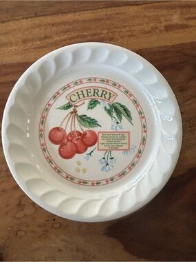 Golden Pie Collection 8" Cherry Pie Plate Himark Korea Vtg MCM Retro